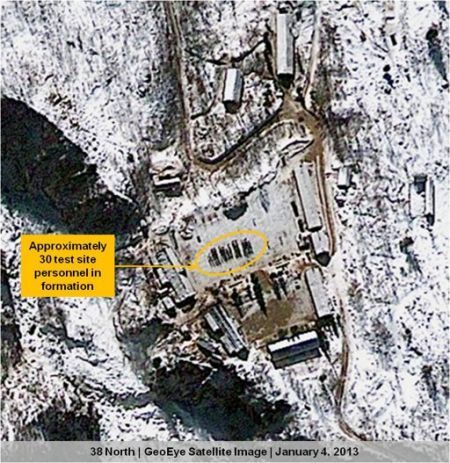 美国GeoEye公司提供的近期朝鲜丰溪里核设施卫星图