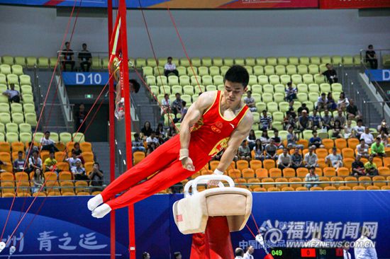 2015全国体操锦标赛男子全能决赛　福建小将获第三名