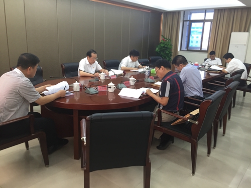连江县委中心组围绕“加强政治建设”专题学习研讨