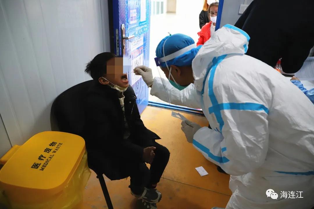 直击！连江公共场所疫情防控！