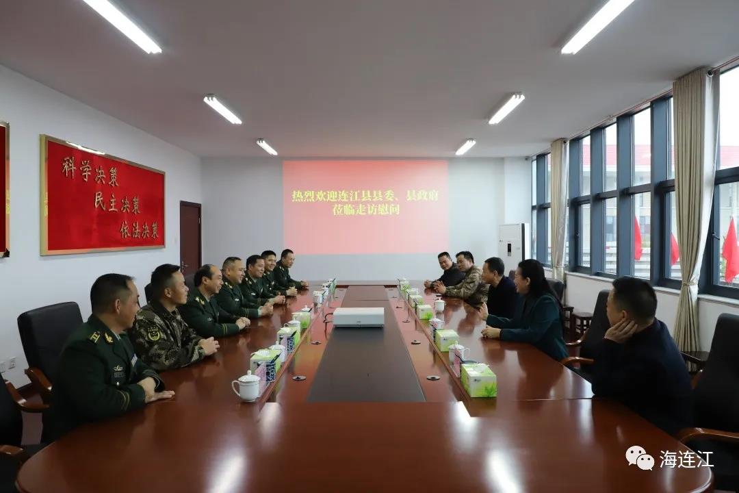 【网络中国节·春节】暖心！县领导送“福”啦！