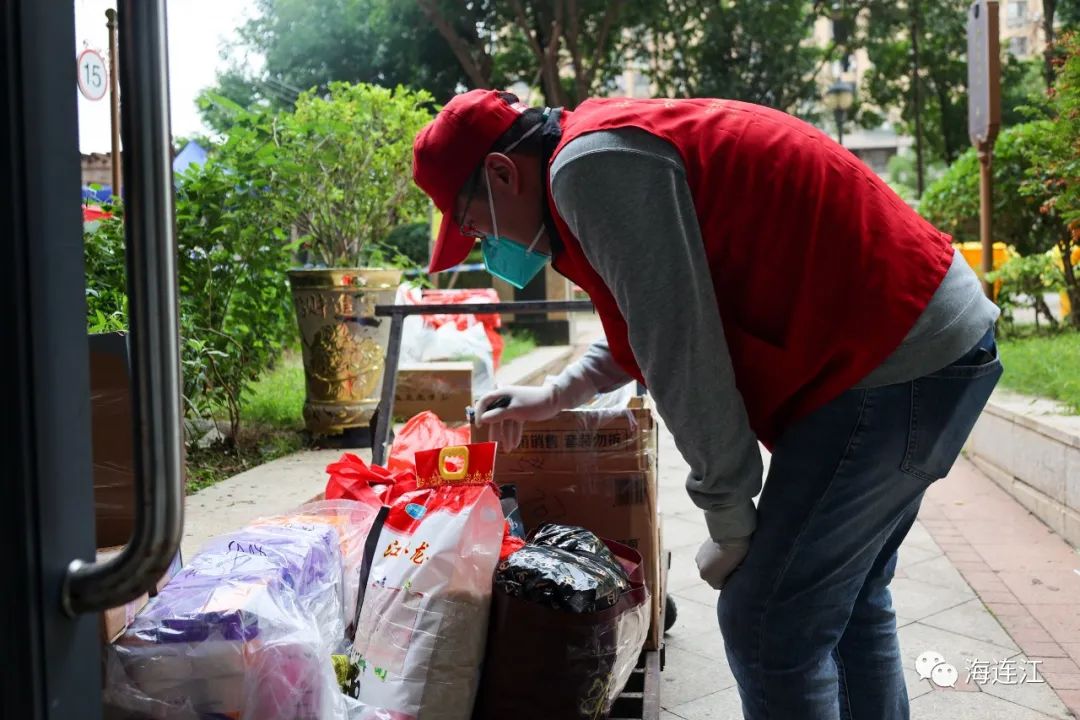 就地上岗！连江小伙儿，好样的