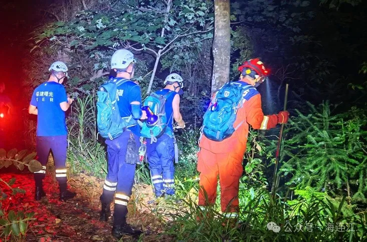 惊险！13岁男孩被困深山！连江深夜紧急救援