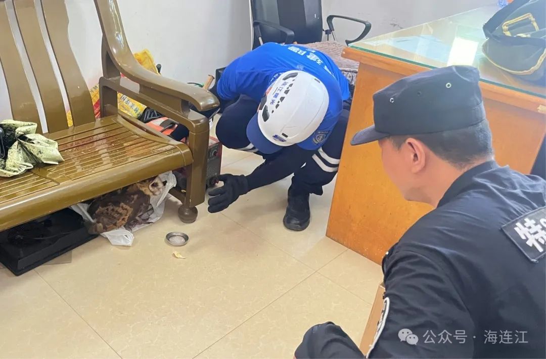 事发连江一小区！大眼“萌禽”获救！