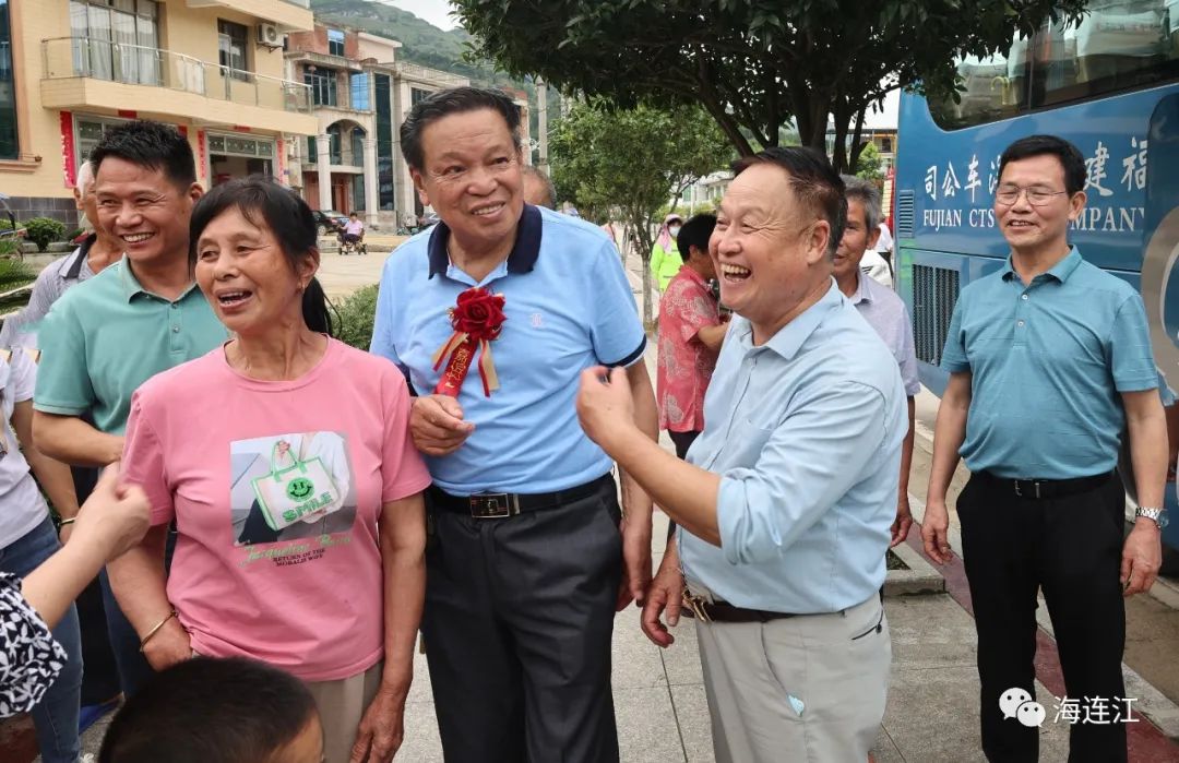 今天，这群人来连江赴60年之约！