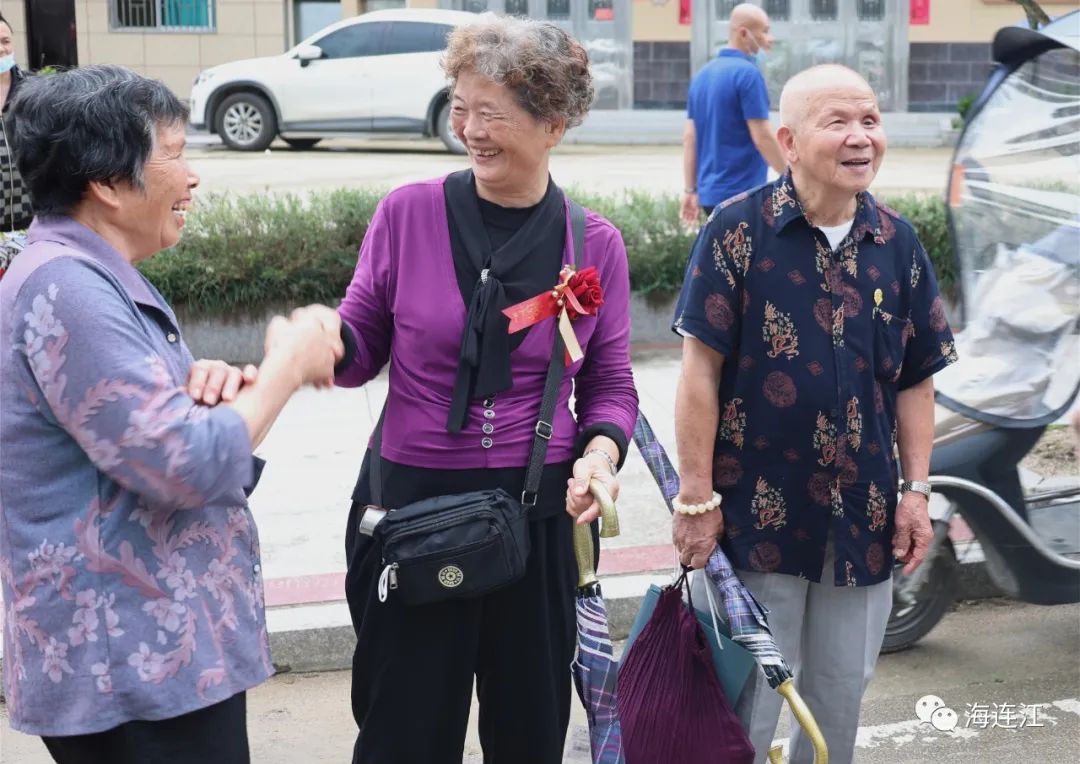 今天，这群人来连江赴60年之约！