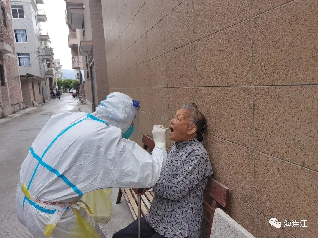 同心同力，多图直击连江区域核酸现场→