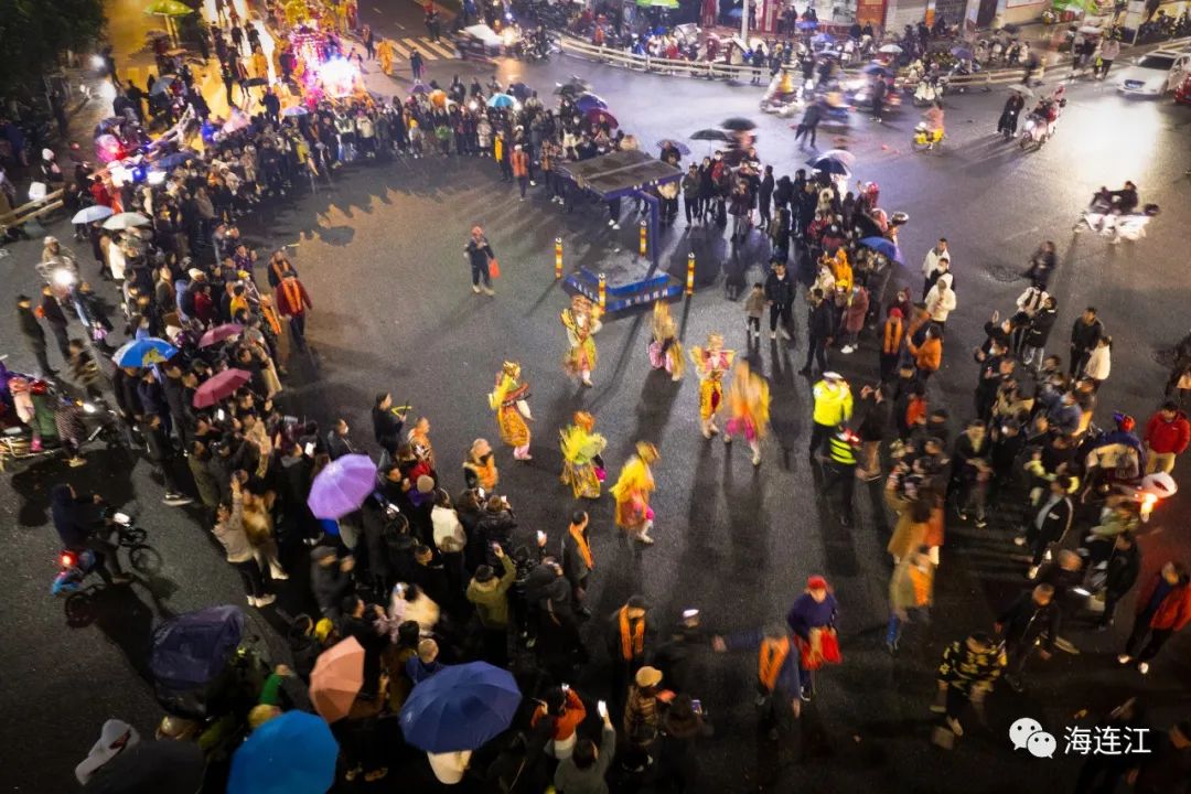 刷屏啦！昨夜妈祖巡安连江，场面太震撼！