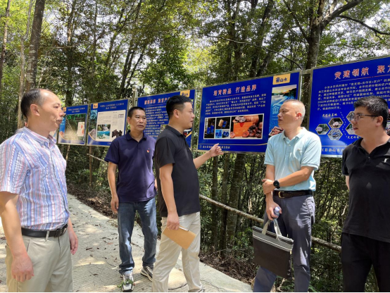 小沧畲族乡学习贯彻党的二十届三中全会精神宣讲报告会