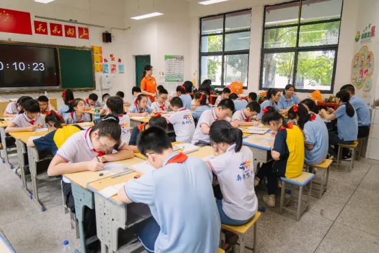 “奔跑吧·少年”闽赣青少年体育文化交流绽放绚丽光彩