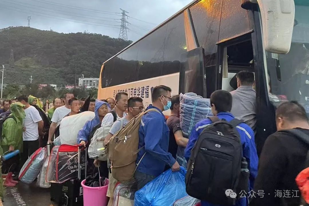 人员提前转移，救援力量靠前集结……连江，全力以赴！