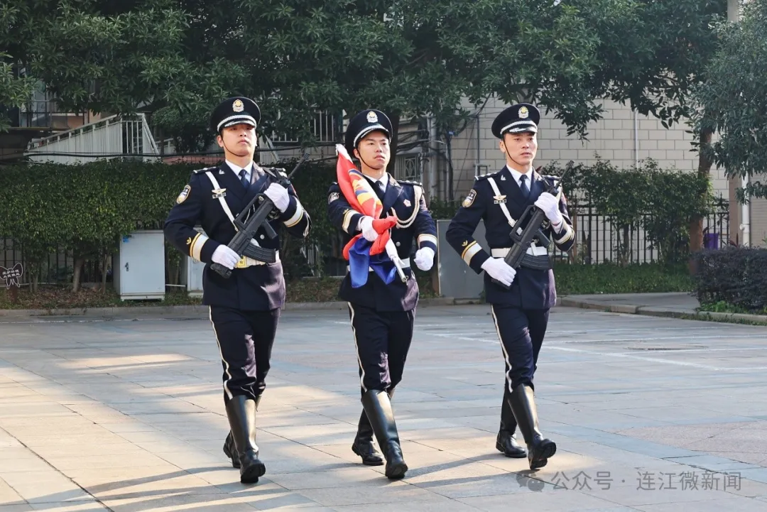 今天，致敬连江这群平凡的英雄！