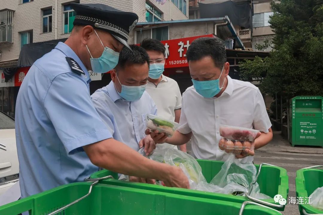 县委书记深入防疫一线！