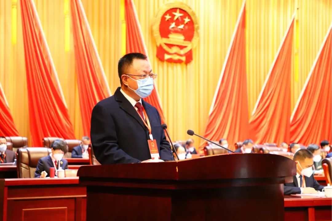 连江县第十八届人民代表大会第二次会议隆重开幕！