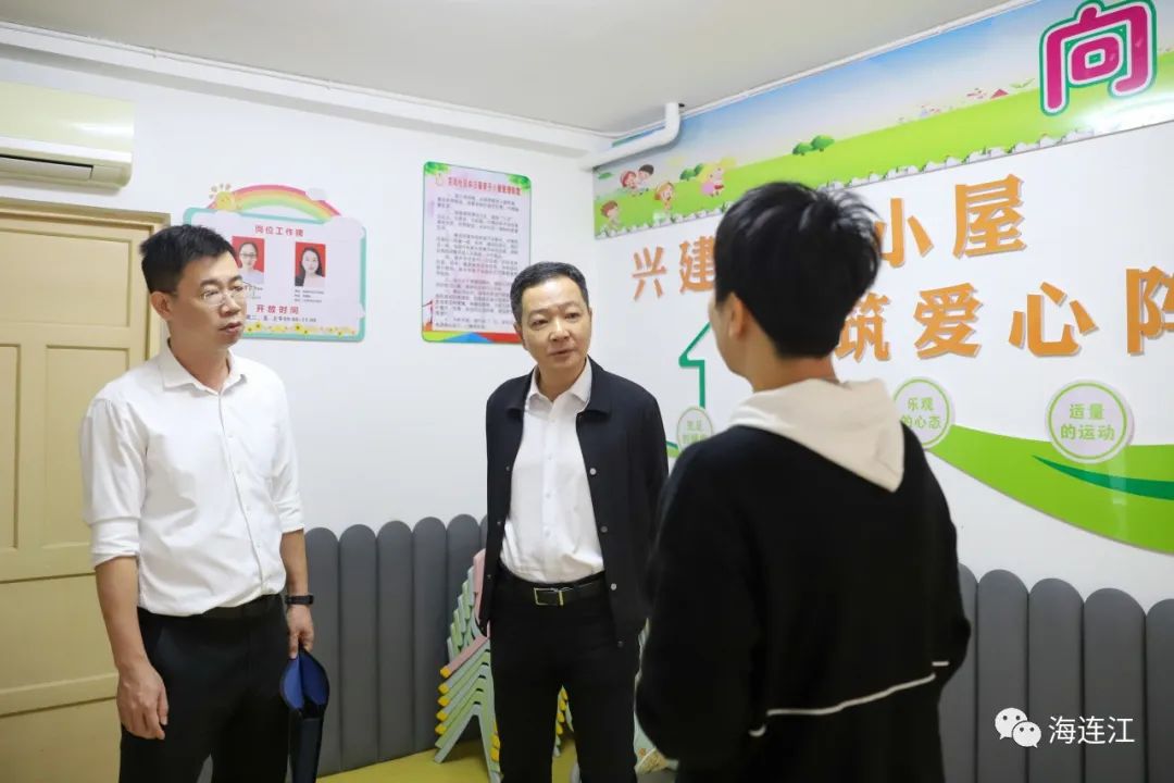 县委书记现场办公 助推薄弱社区“加速快跑”