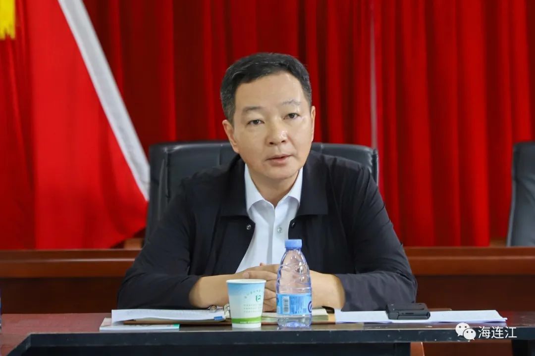 县委书记现场办公 助推薄弱社区“加速快跑”
