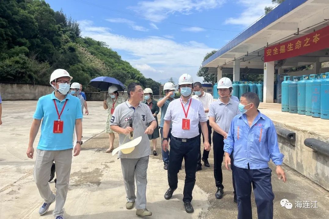 交出履职答卷！连江县十八届人大三次会议召开第二次全体会议