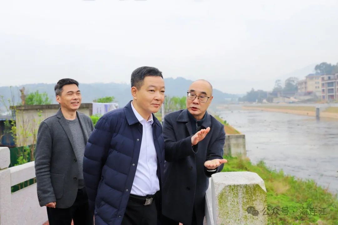 县委书记赴丹阳镇开展“河长日”活动