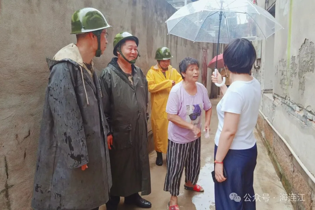 倾力守护！连江有他们逆风雨而行！