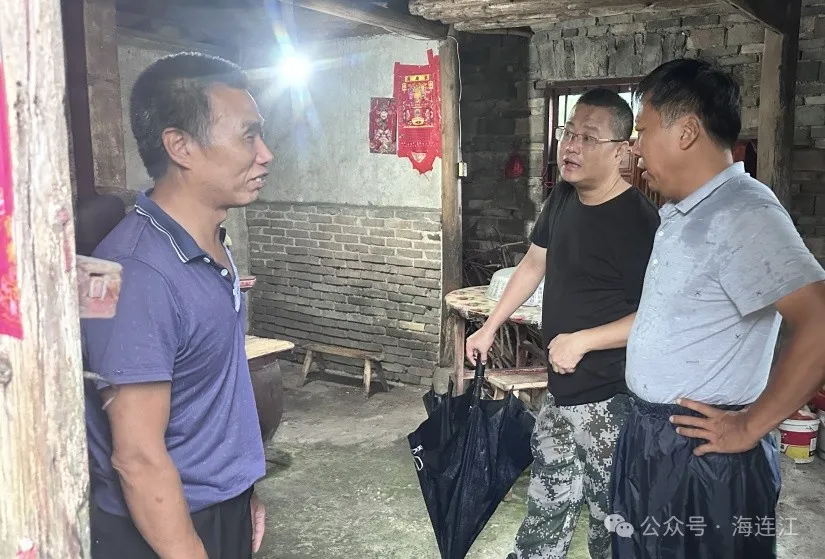 倾力守护！连江有他们逆风雨而行！