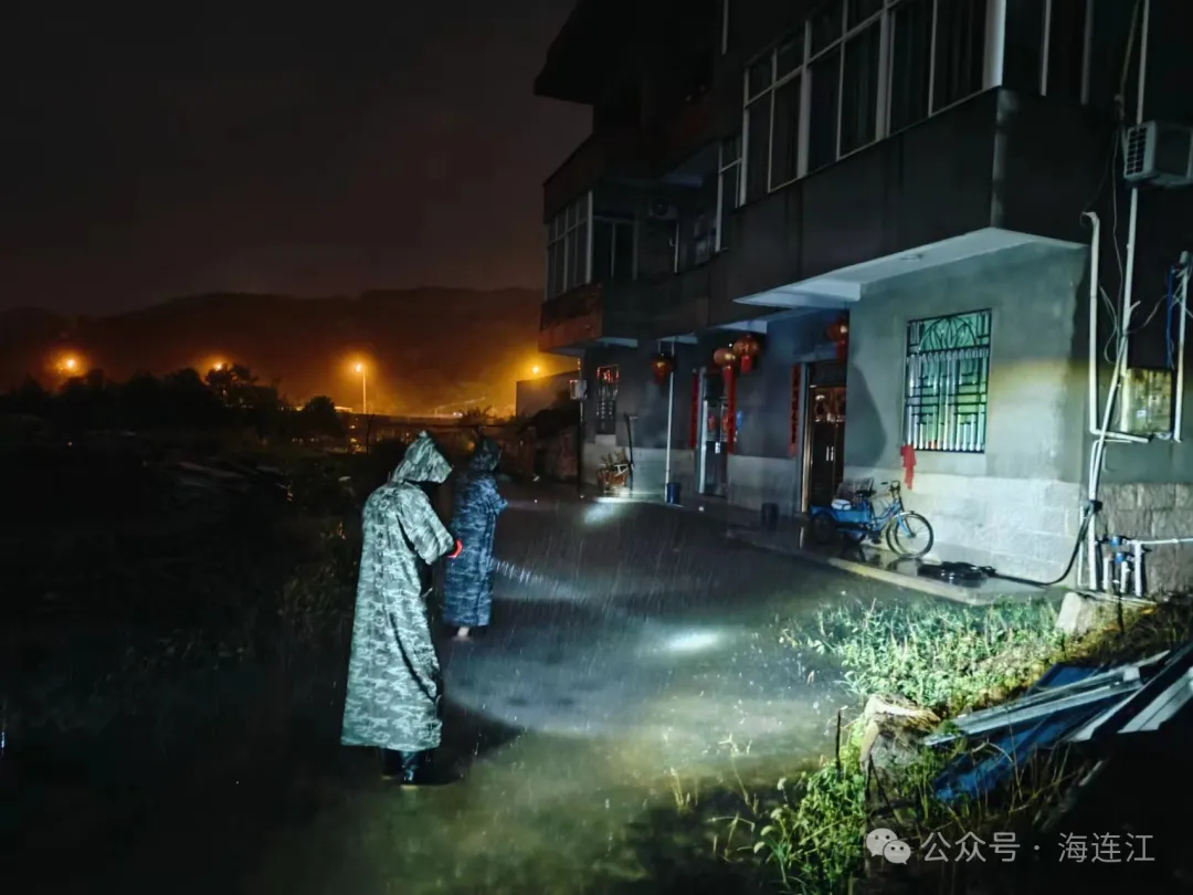台风登陆夜，他们彻夜坚守，护航连江平安！