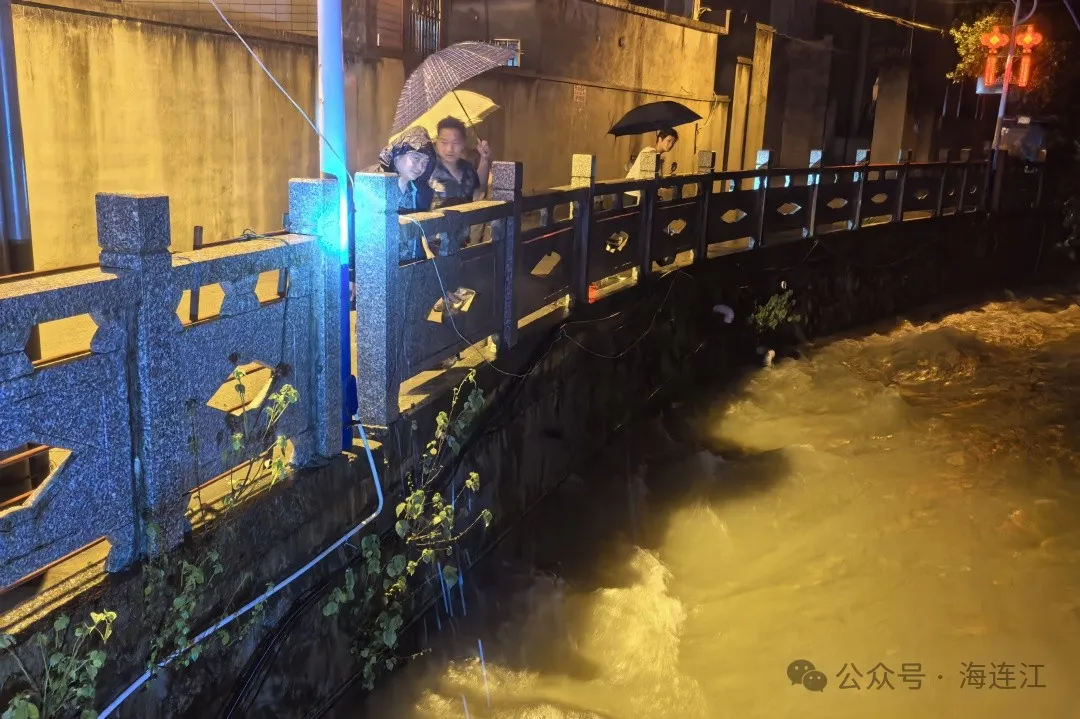 台风登陆夜，他们彻夜坚守，护航连江平安！