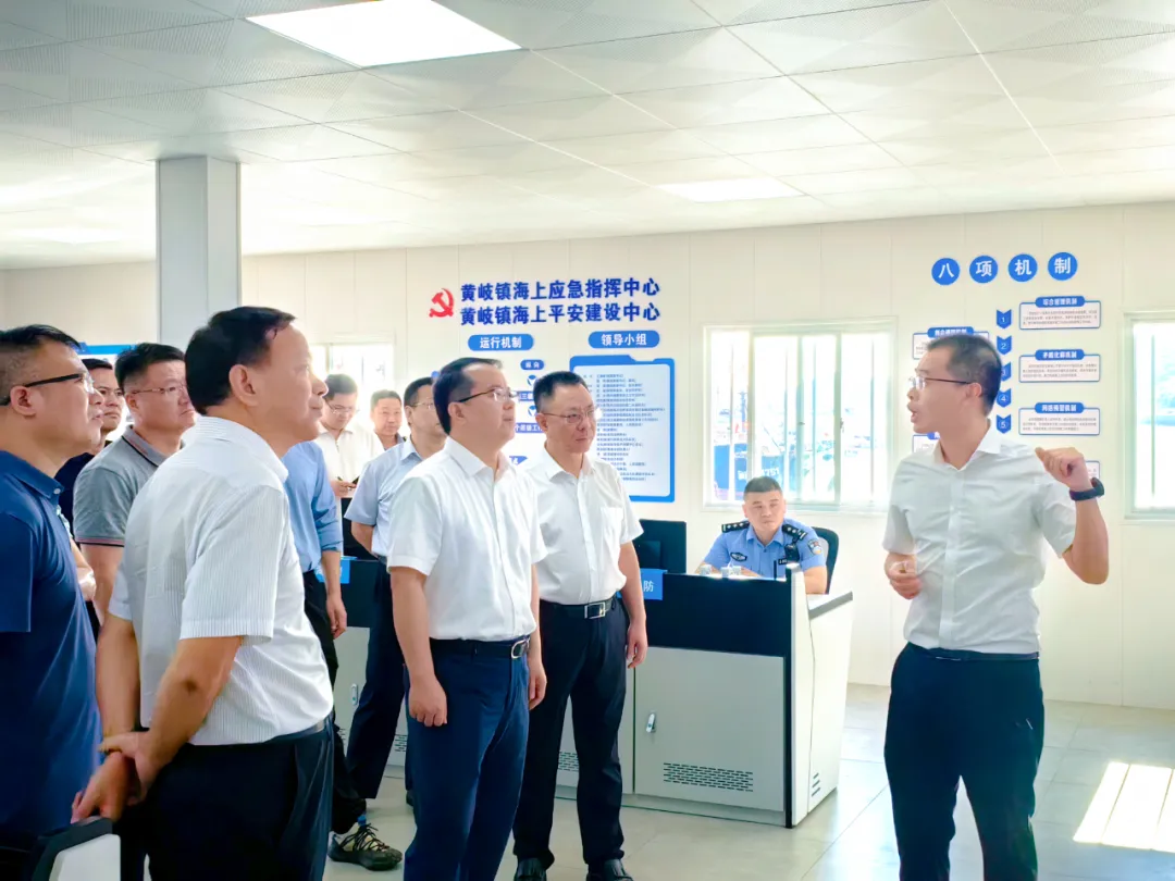 省海渔局局长颜志煌来连调研