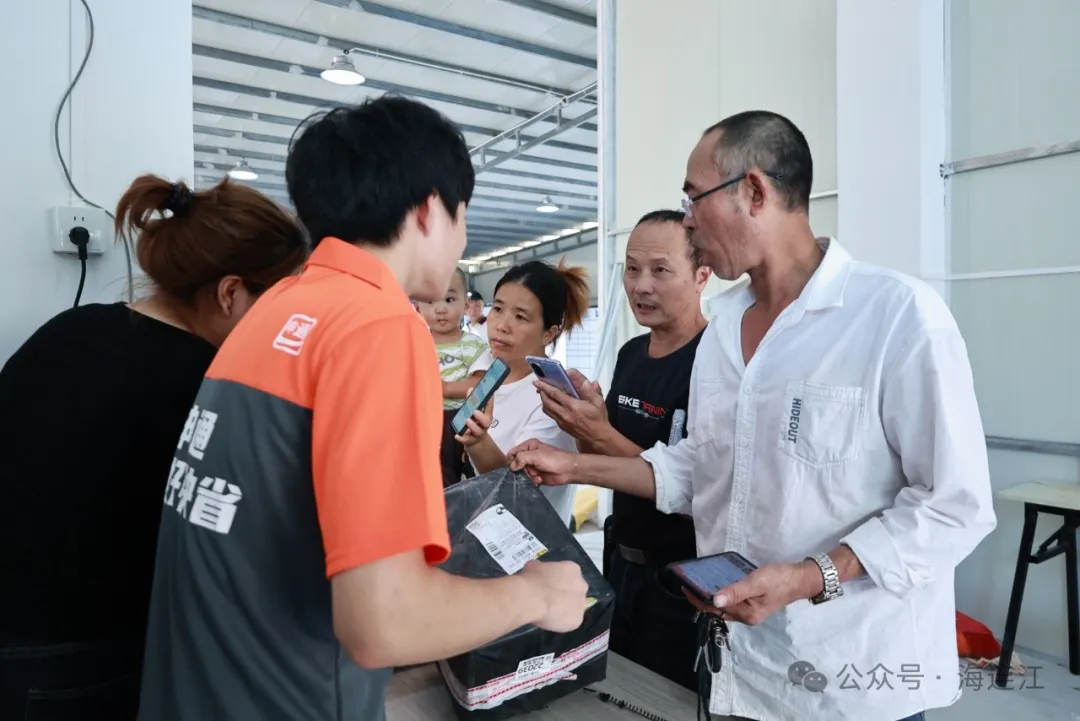 快递进村！连江乡亲们寄取件更方便了！