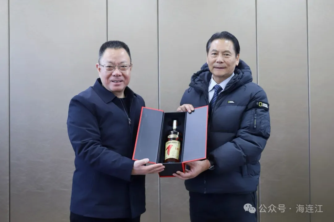 越走越亲！高双成与马祖县长王忠铭一行座谈交流