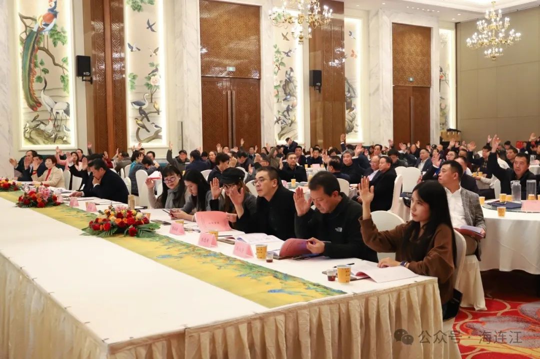 叙乡情、话发展！金凤群贤齐聚一堂