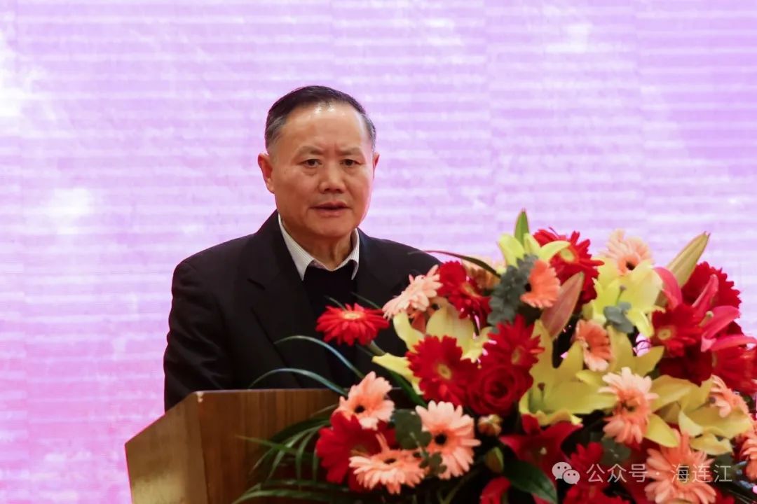 叙乡情、话发展！金凤群贤齐聚一堂