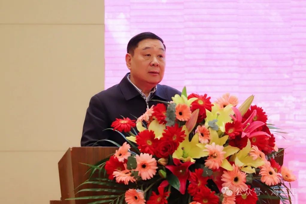 叙乡情、话发展！金凤群贤齐聚一堂