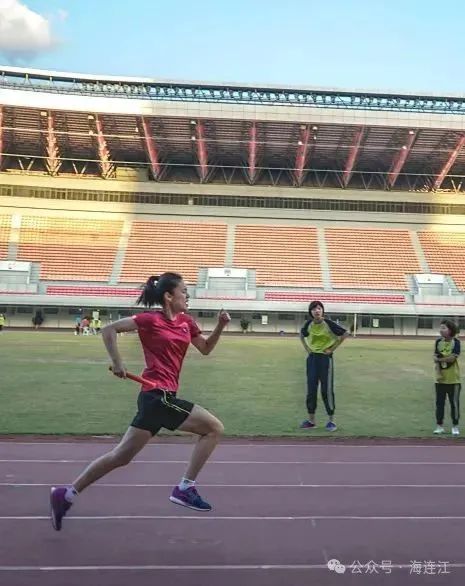 丫霸！连江籍女生，在北大发言！